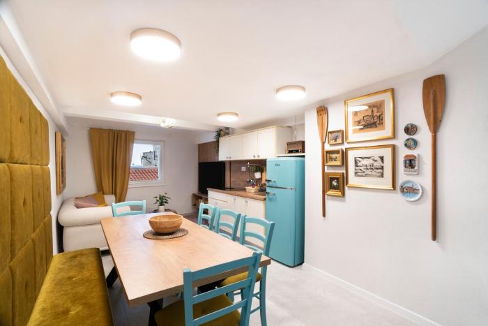 Selamare Apartment by Locap Group