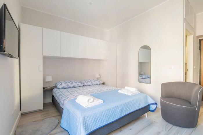 Arco della Pace - Canonica 81