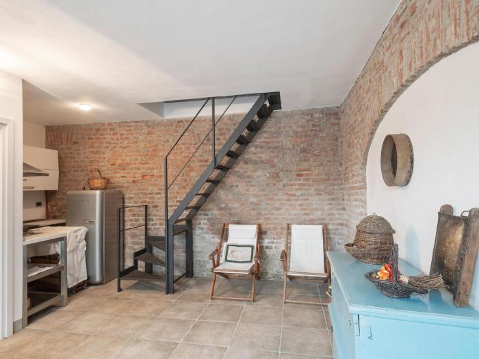 Apartment near Cremona in Historic Convent