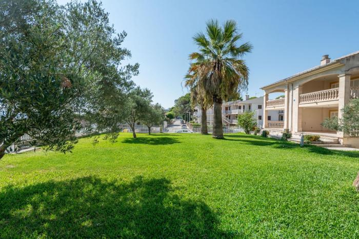 Apartment Countess Garden 3-2, Sun of the Bay 1B, at Alcudia Beach