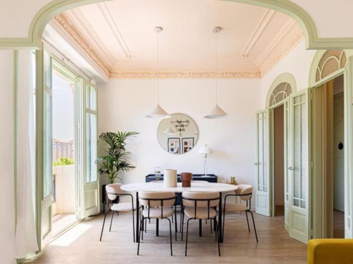 Lovely Apartment in Plaza España - Fira Montjuïc