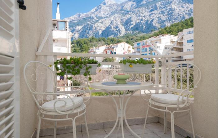 Cozy Apartment In Makarska With House A Panoramic View