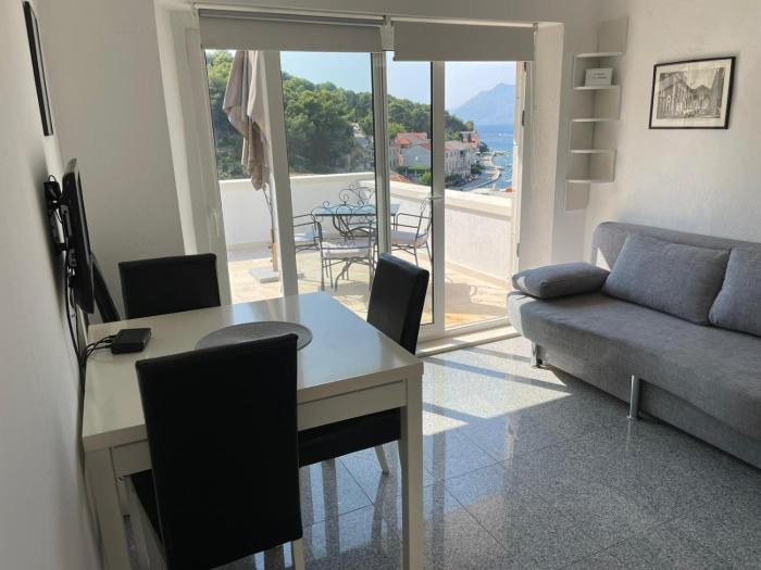 Apartment in Povlja with sea view, terrace, air conditioning, WiFi 3419-2