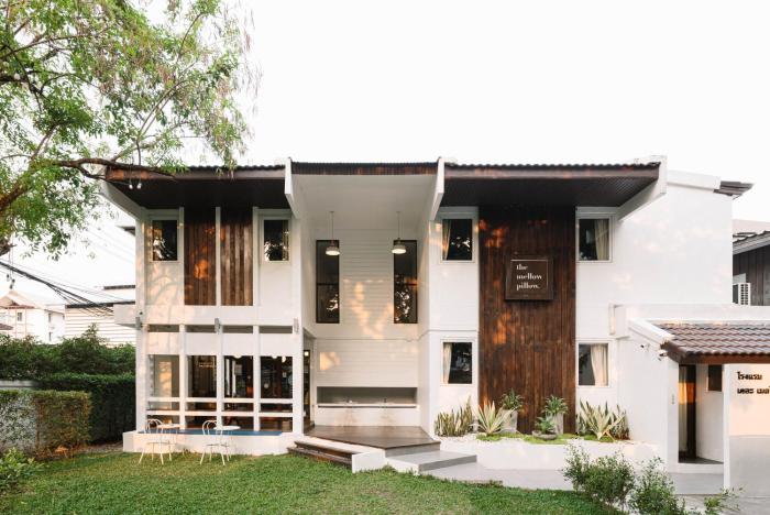 The Mellow Pillow Hotel @ Chiang Mai Gate