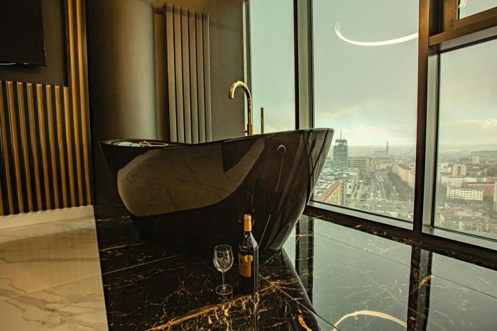 Wanna na 20 piętrze, City View, Hanza Tower