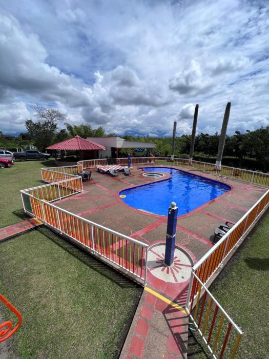 Alojamiento Campestre Hawaii