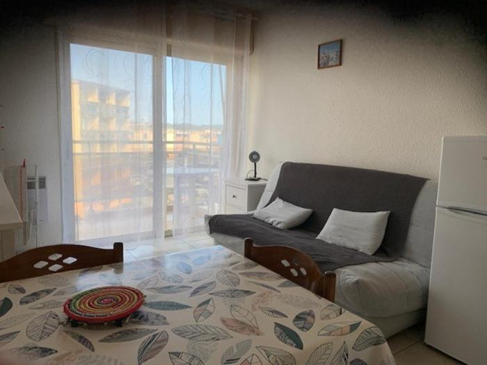 Studio à 5 min des Thermes, balcon, animaux admis - FR-1-503-98