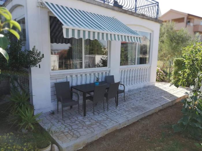 Apartment Tkon 5827b