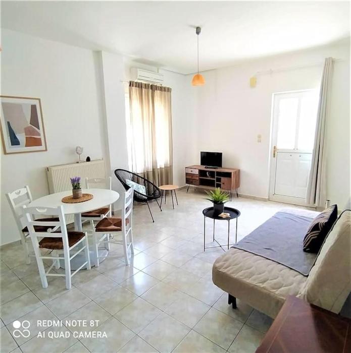 Anastasias Garden-Blue Apartment