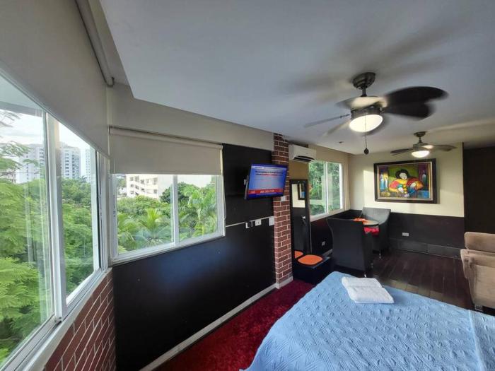 Rina 1113 Hermoso estudio privado, área turística.