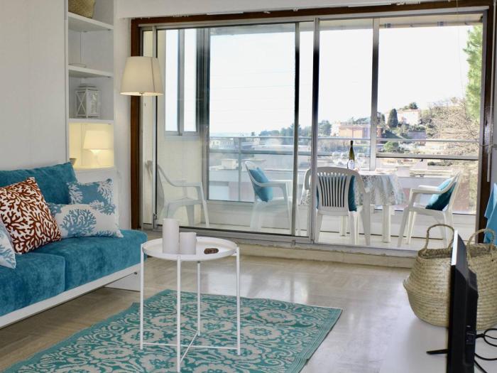 Studio climatisé, piscine & parking, proche plage - FR-1-252A-99