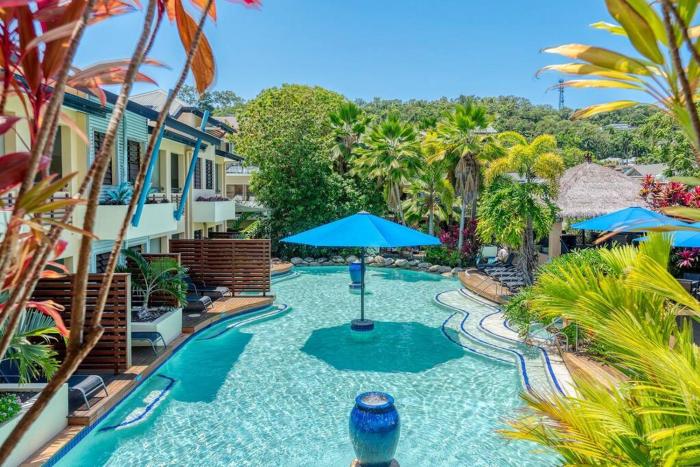 Magnificent 2 bed unit in heart of Port Douglas