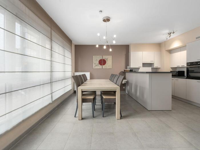 Spacious ground floor apartment for family