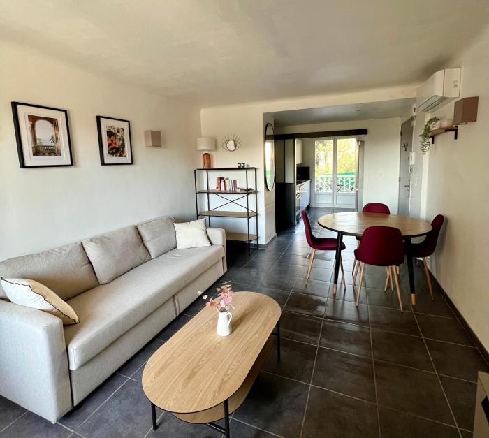 Joli T2 proche plage et parking privé