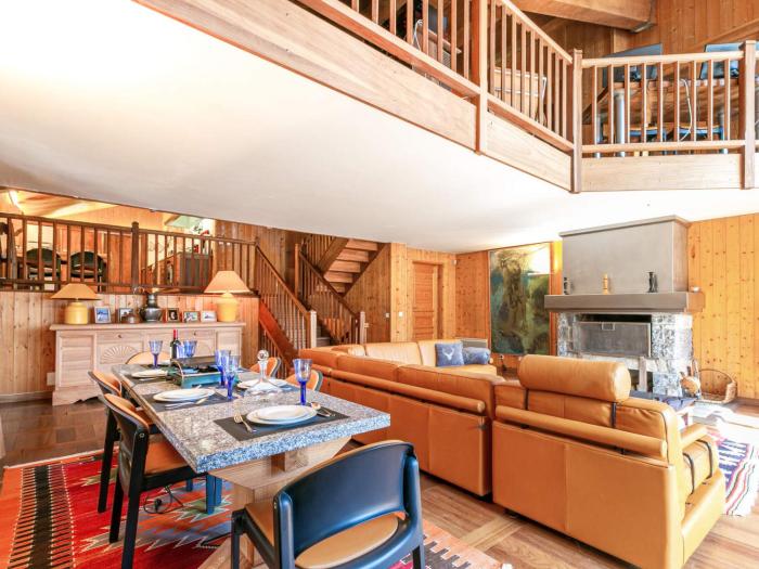Chalet de luxe avec sauna, cheminée et WiFi à Val-dIsère - FR-1-694-17