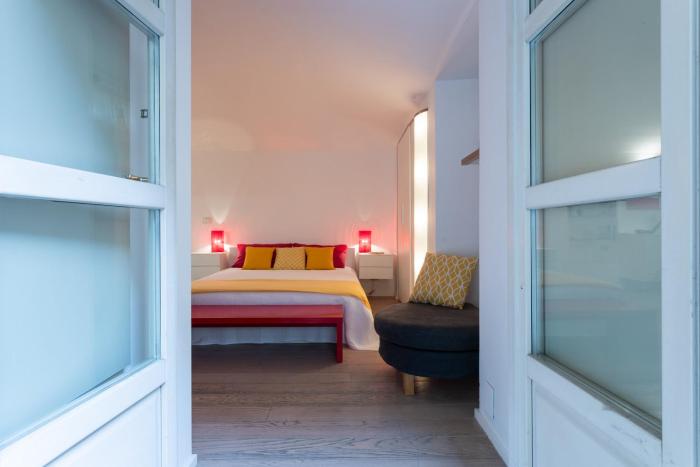 Red Studio near Porta Nuova by Wonderful Italy