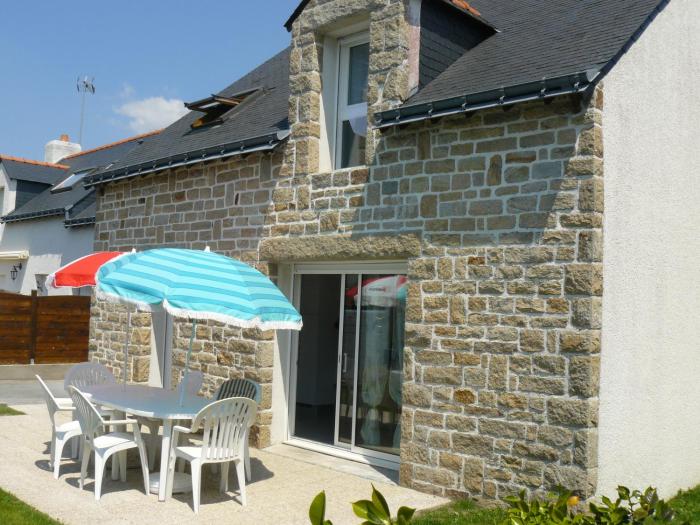 SALINES - Maison entre ville et plages - K190