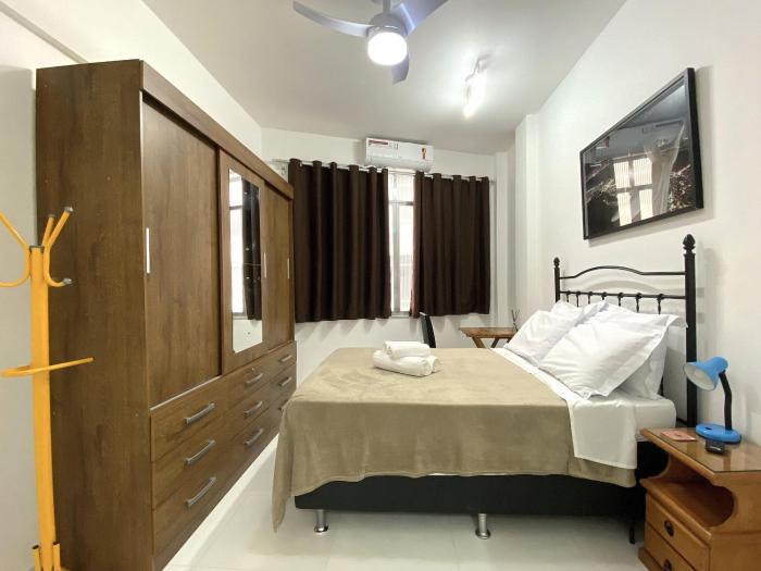 M100 - Flat a 3 minutos da praia de Copacabana