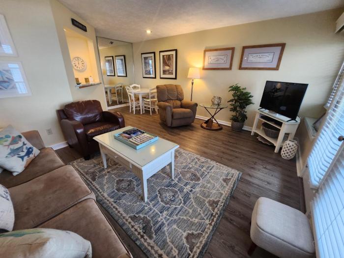 North Shore Inn TC 206