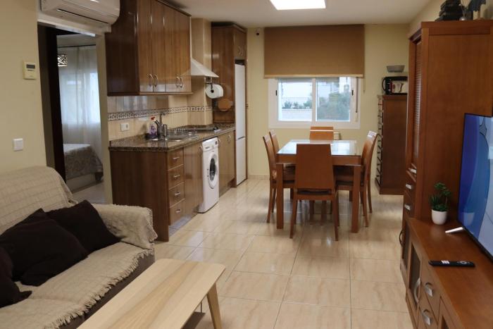 Apartamentos Carihuela Playa, Acogedor, Wifi y Fibra Optica