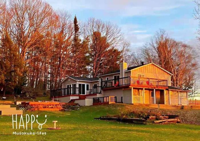 Private entire house Muskoka lake with 2 acre & outdoor games