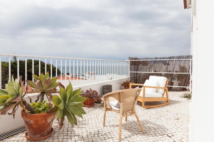 FLH Ericeira Triplex with Sea View