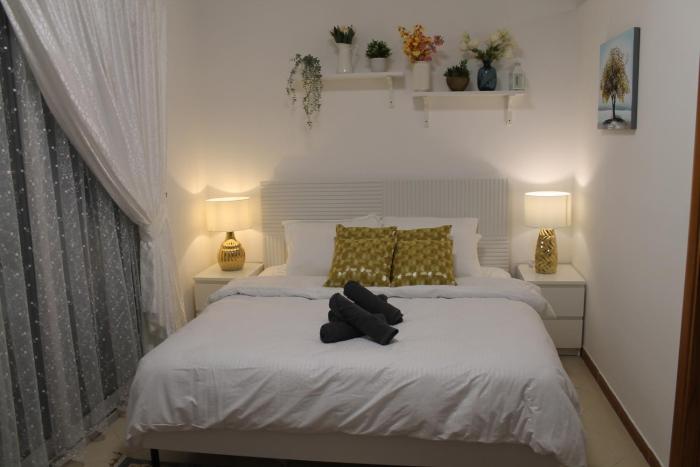 Newly furnished cozy 1 bedroom apartment close to JBR beach and metro