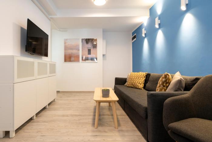 Blue Design Apartament in Magheru