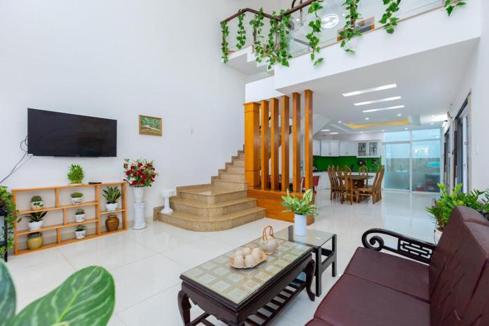 Villa 17 Văn Cao - Sân Vườn Gần Biển Bãi Sau