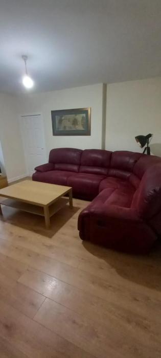 Lovely spacious double beds sleeps 8