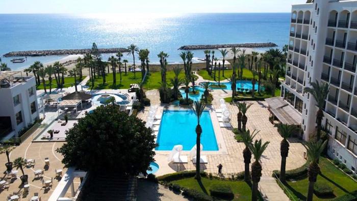 Sandy Beach Hotel & Spa