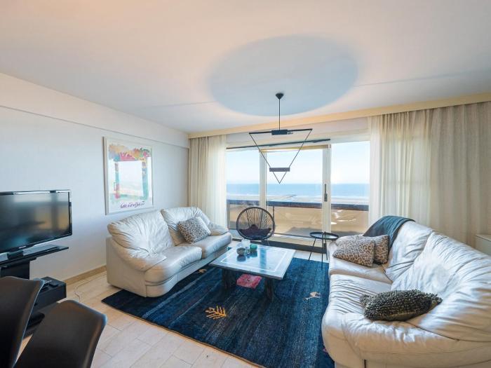 Beautiful apartment on the 4th floor with garage