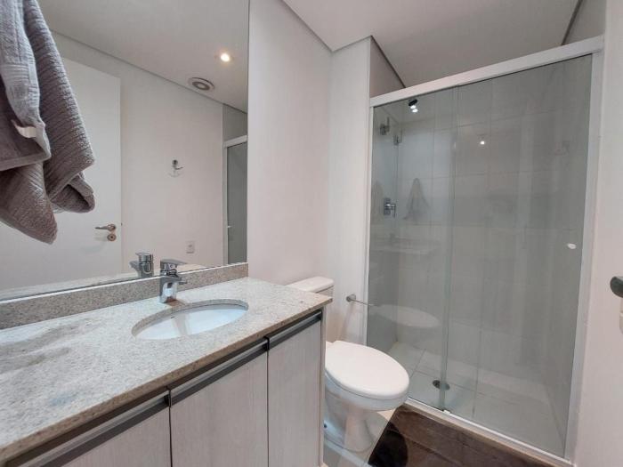 Studio novo junto a liberdade com garagem