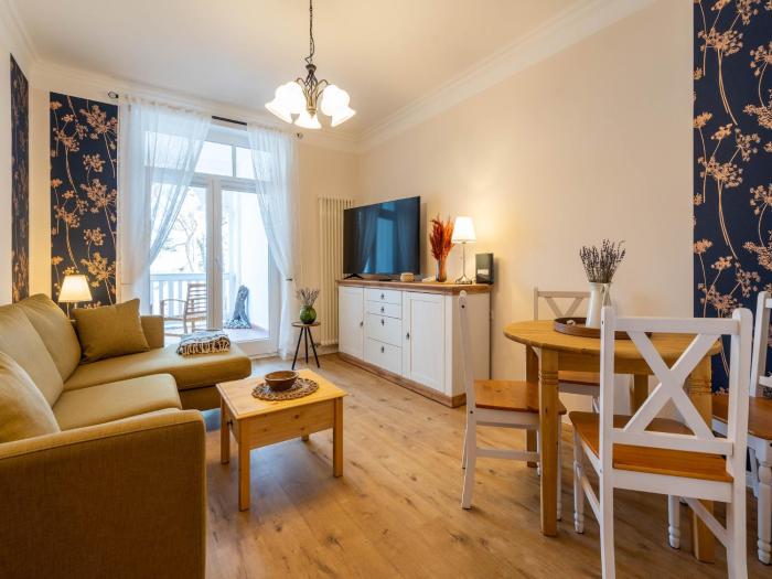 Strandvillen Binz - Ferienwohnung mit Meerblick, 1 Schlafzimmer und Balkon SV-611