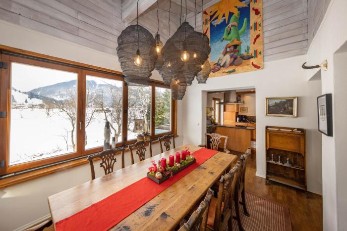 Charming Alpine Holiday Home close to Zell am See