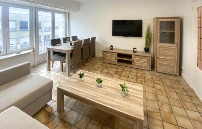 1 Bedroom Nice Apartment In Westende