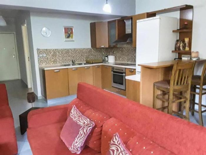 The house in nature SKG