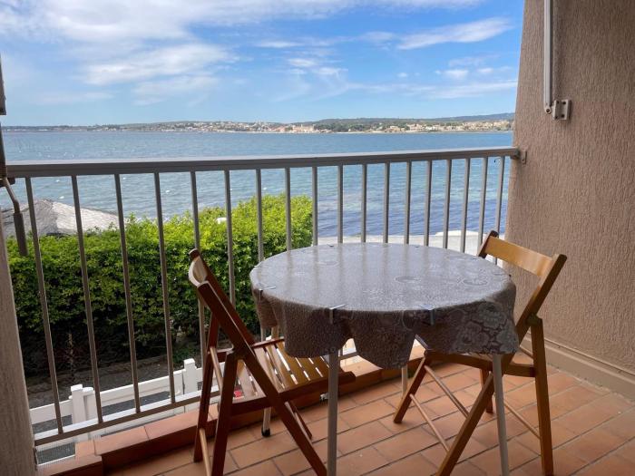 Appartement cosy avec balcon, animaux admis, parking - FR-1-503-172