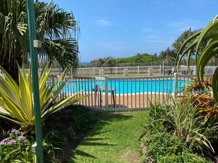 La Corsica 4, Uvongo