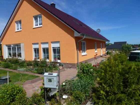 "Mien Huus" 2 Zimmer, Bad, Terrasse, Wlan,