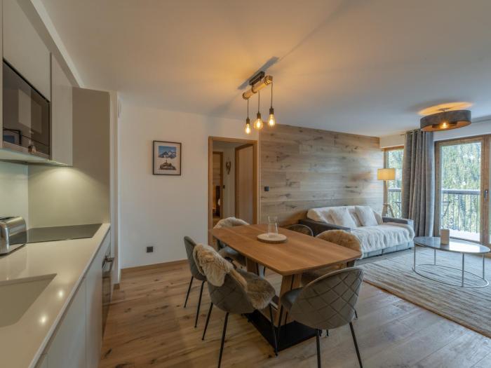 Bel appartement familial avec retour skis aux pieds et parking à Courchevel 1650 - FR-1-563-127
