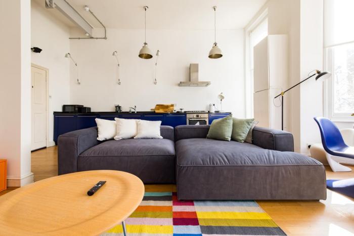 Stylish & Spacious Notting Hill Loft