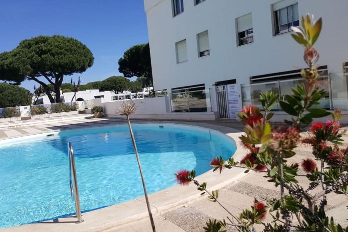 Nouveau! Studio centre ville avec terrasse vue mer, classé 2 étoiles