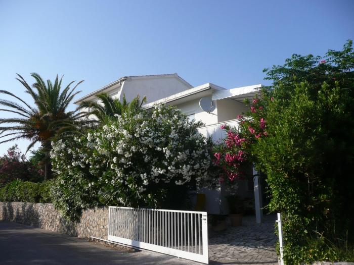 Apartments by the sea Barbat, Rab - 21169