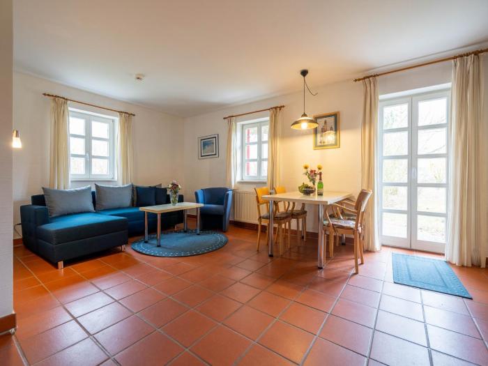 Feriendorf Rugana - Komfort Ferienwohnung mit 1 Schlafzimmer und Terrasse B55
