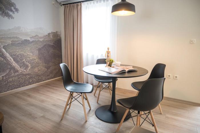 BEST APARTMENTS