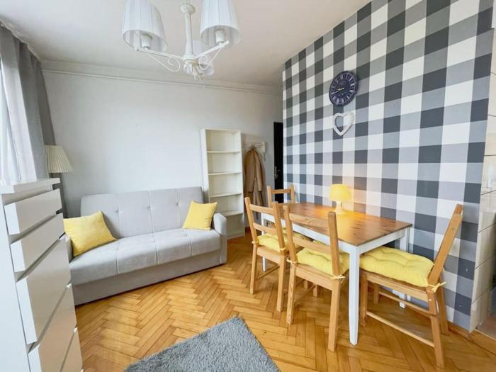 Cozy studio apartment Yellow in Gdansk Wrzeszcz