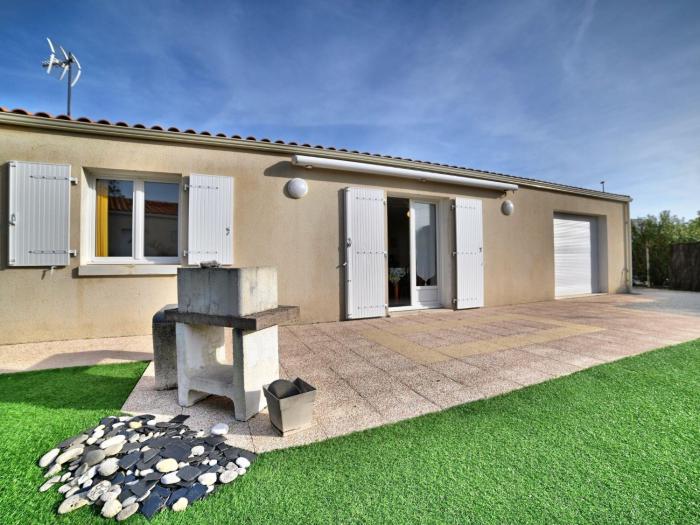 Holiday Home Le Riveau by Interhome