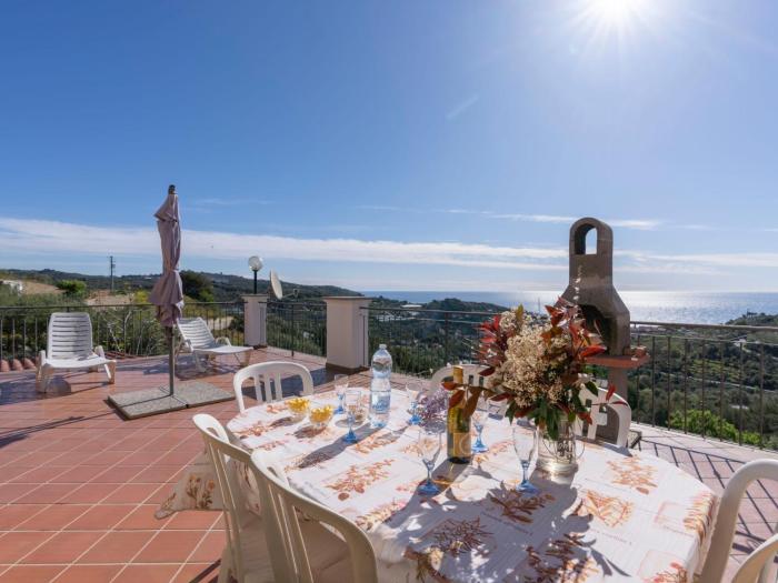 Apartment Aurora by Interhome