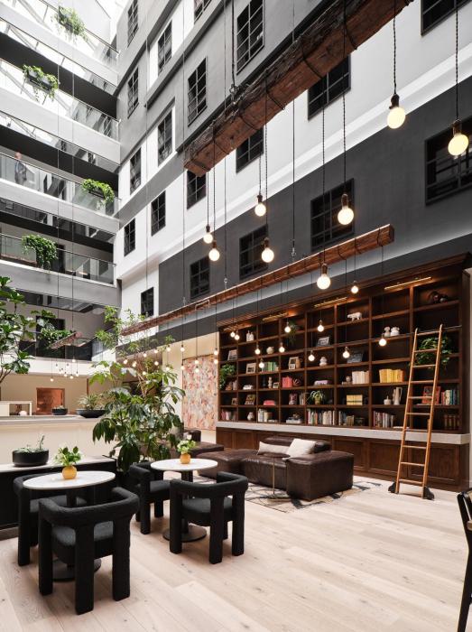 Metcalfe Hotel Ottawa by Gray Collection